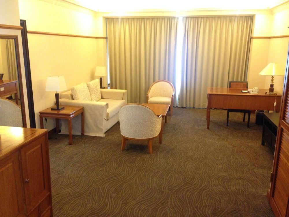 Hotel Kingdom Kaohsiung Exteriör bild