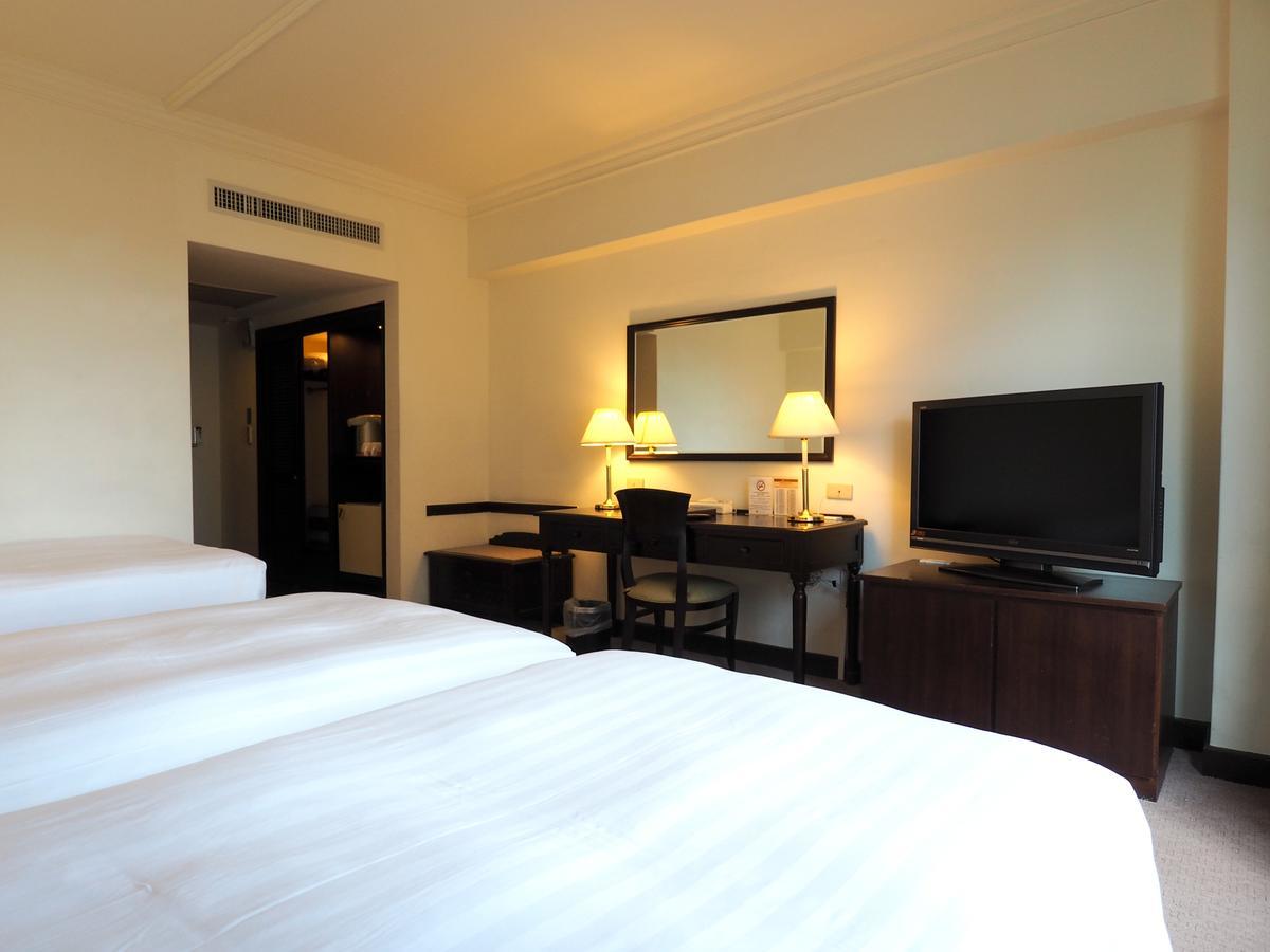 Hotel Kingdom Kaohsiung Exteriör bild